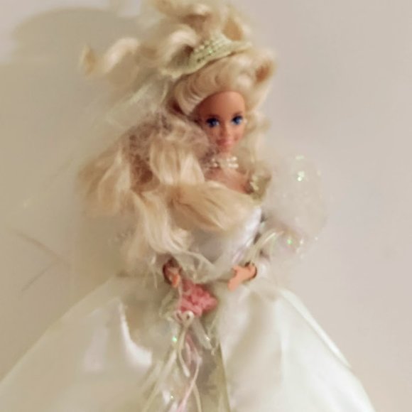 Barbie Doll in White Wedding Dress - Picture 2 of 7